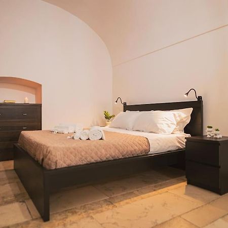 Trani -Suite ❉Marmor - Elegante Casa Storica ❉ Kültér fotó