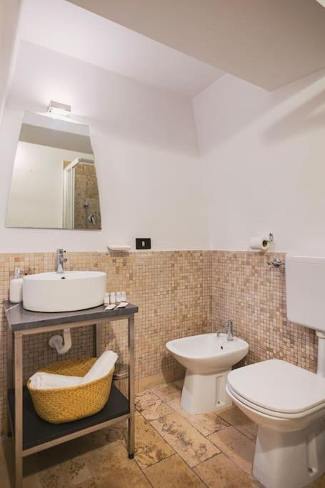 Trani -Suite ❉Marmor - Elegante Casa Storica ❉ Kültér fotó