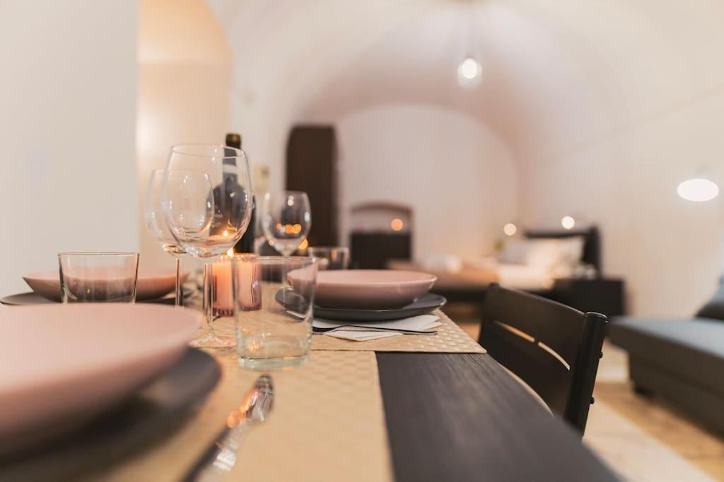 Trani -Suite ❉Marmor - Elegante Casa Storica ❉ Kültér fotó